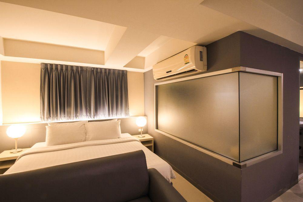 Myhotel Cmyk@Ratchada Bangkok Exterior photo